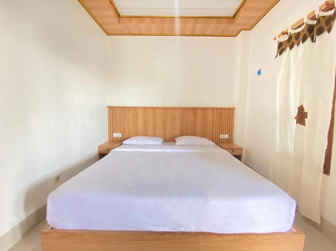 Hotel Wijaya Family 2 Kalasan Habitación foto